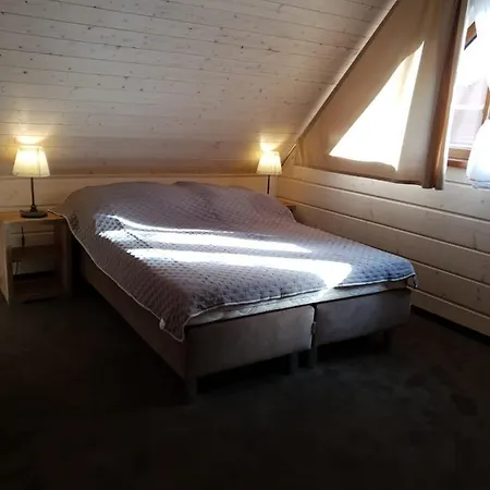 North Side בית נופש *