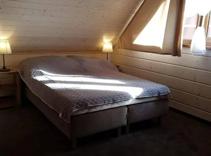 North Side בית נופש *