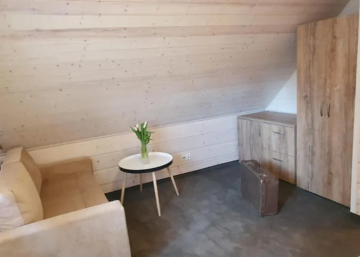 North Side פוסטקובו